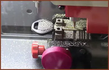 Gladstone OR Locksmith Store Gladstone, OR 503-505-7291 - 11-key-cutting3